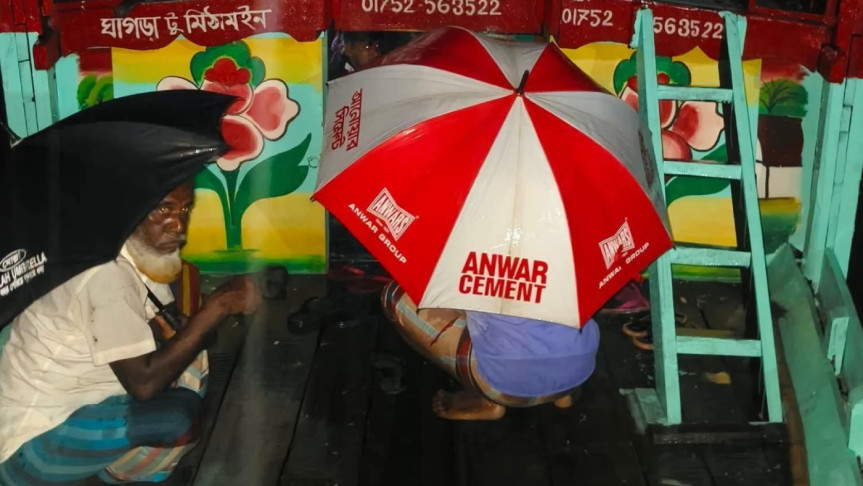 কিশোরগঞ্জে হাওরে লাশবাহী নৌকায় ডাকাতি!